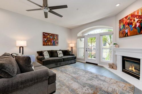 104 Lewis St, San Diego, CA 92103-2019