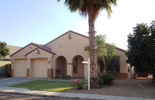 2428 86th Dr, Tolleson, AZ 85353-8730