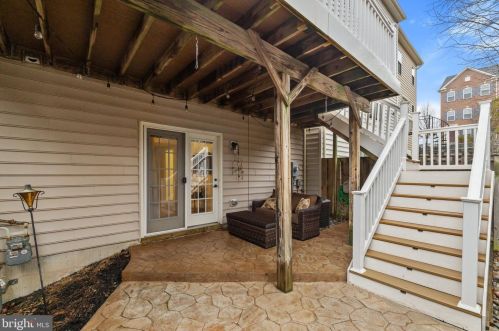 4318 Wisley Turn, Woodbridge VA  22192-7822 exterior