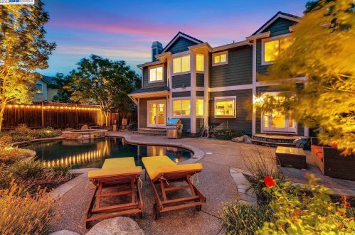 795 Daisyfield Dr, Livermore CA  94551-3990 exterior