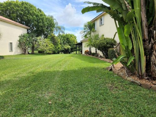17091 13th St, Hollywood, FL 33028-1914