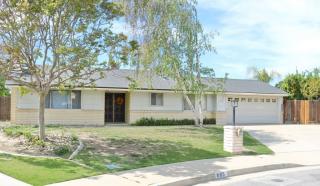 905 Charter Oaks Ct, Bakersfield, CA 93309-1119