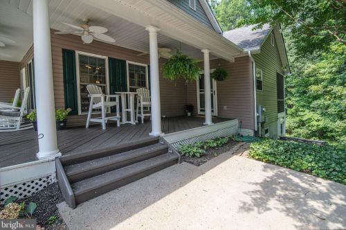 541 Hartwood Rd, Fredericksburg, VA 22406-4104