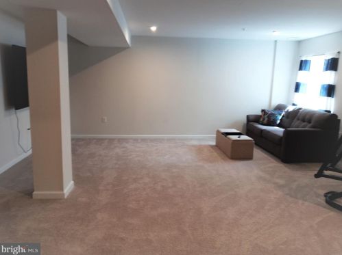 167 Peter Ln, Gilbertsville PA  19525 exterior