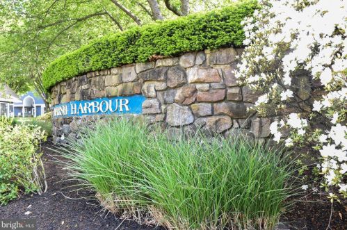 503 Driftwood Ln, Downingtown, PA 19335-4559