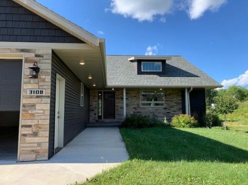 3108 Point Rd, Green Bay, WI 54313-5444