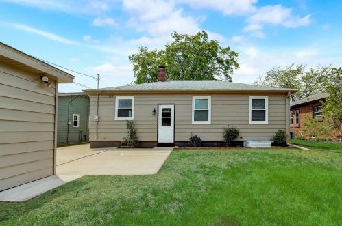 7807 34th Ave, Kenosha WI  53142-4631 exterior