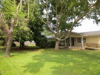 115 Willow St, Cape Lookout National Seasho, NC 28516-1734