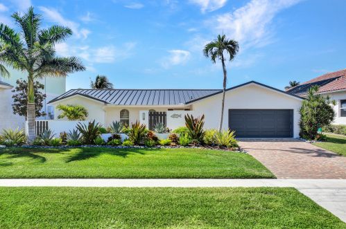 557 Hernando Dr, Marco Island, FL 34145-2411