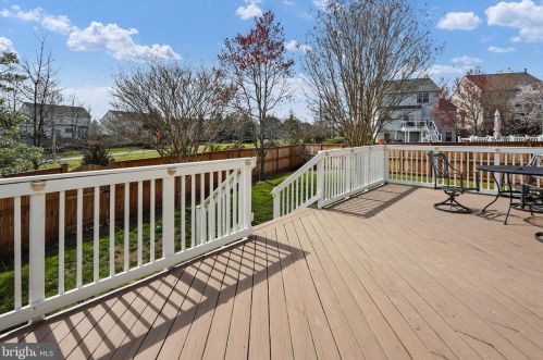 8778 Grantham Ct, Bristow VA  20136-2030 exterior