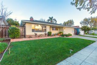 1360 Bobolink Cir, Sunnyvale, CA 94087-3310