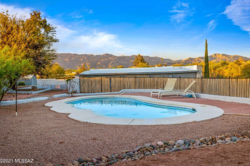 2120 Calle Mesa Del Oso, Tucson, AZ 85748-8222
