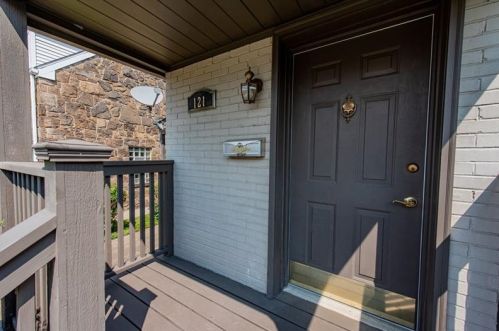 121 Atlantic Ave, Cheswick, PA 15024-1501