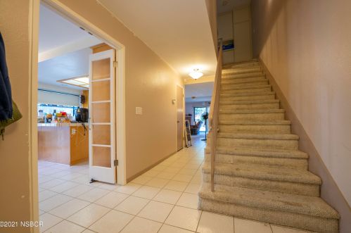 1180 Foster Rd, Santa Maria, CA 93455-6457