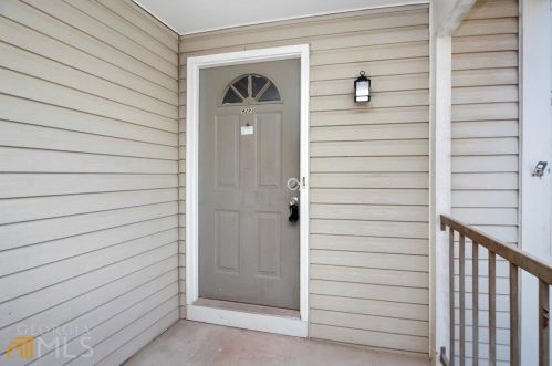 4293 Parkview Blvd, Stone Mountain, GA 30083-6722