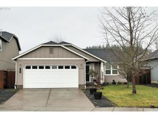 5760 Peridot Way, Springfield OR  97478-7736 exterior