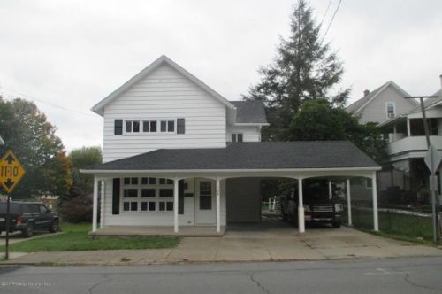 108 Constitution Ave, Jessup, PA 18434-1238