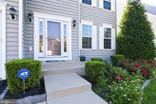 5803 Coakley Dr, Owens VA  22485-2441 exterior