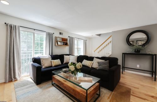 100 Glen Ridge Ave, Glen Ridge, NJ 07028-1439