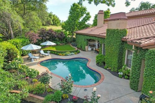 4283 Cordero Dr, Folsom CA  95762-7600 exterior