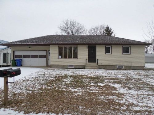 527 Wilmans St, Packard, IA 50619-7929