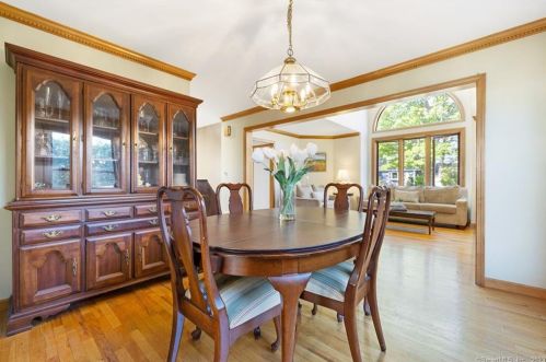 259 Housatonic Dr, Milford CT  06460-4935 exterior