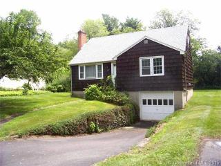 25 Simsbury Manor Dr, Simsbury, CT 06089-9709