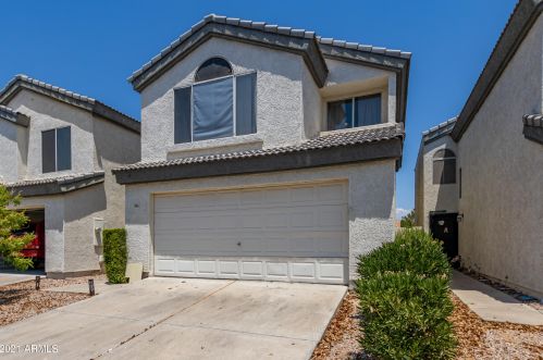 501 Sunrise Dr, Gilbert AZ  85233-6732 exterior