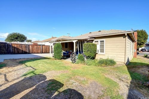 425 Laurel Ave, Brea CA  92821-6632 exterior