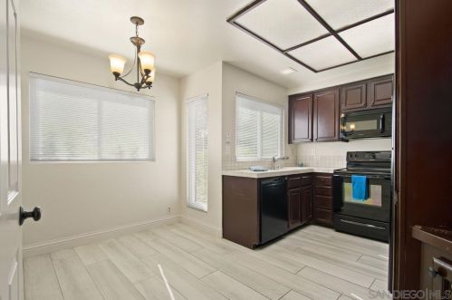 11040 Caminito Vista Pacifica, San Diego CA 92131-3301 exterior