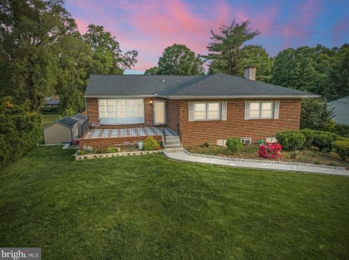 2319 Branch Pike, Riverton, NJ 08077-3247