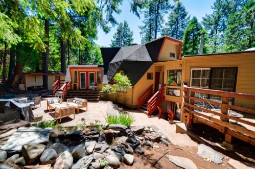 5043 Virginia Bird Mine Ct, Michigan Bluff CA  95631-9733 exterior