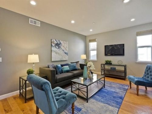 562 Santa Rosalia Ter, Sunnyvale, CA 94085-3930