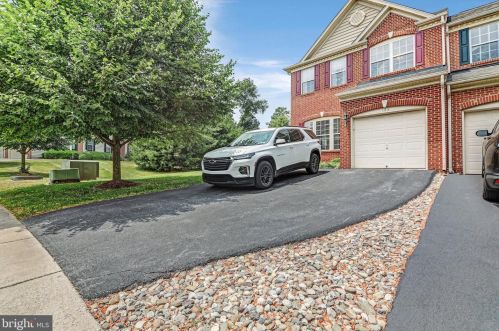 169 Penns Manor Dr, Kennett Sq, PA 19348-4713