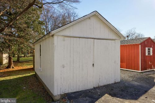 268 Walton St, Lemoyne PA  17043-2024 exterior