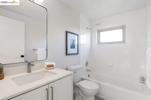 780 Glendome Cir, Oakland CA 94602-1413 exterior