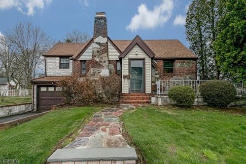 713 Lincoln Ave, Cranford, NJ 07016-3118