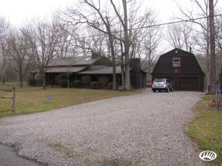 150 Lecomptes Bottom Rd, Cropper, KY 40057-9729