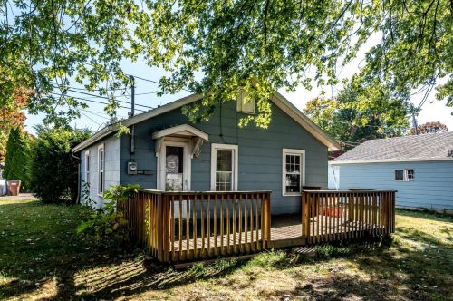 239 Pleasant St, Xenia OH  45385-2317 exterior