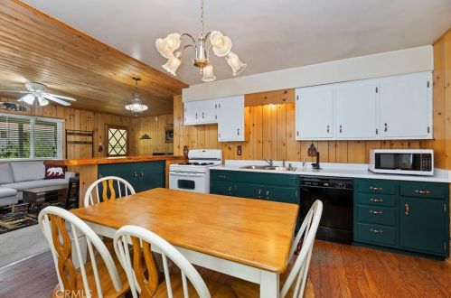 656 Irving Way, Big Bear City CA  92314-9707 exterior