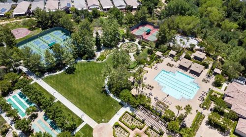 147 Tijeras Crk, Beaumont CA  92223-7308 exterior