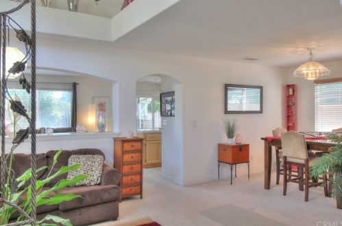 1304 Stoney Creek Rd, Lake Nacimiento, CA 93446-5185
