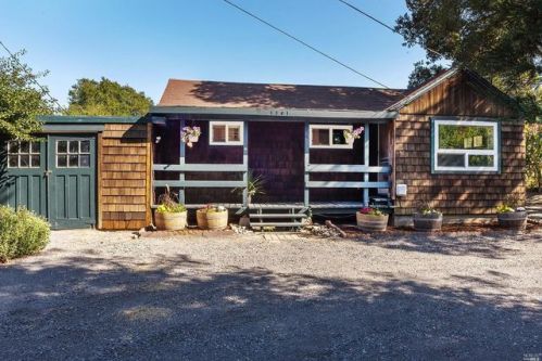1301 Bloomfield Rd, Sebastopol, CA 95472-5508