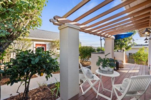 210 Eucalyptus Ave, South San Francisco CA  94080-2455 exterior