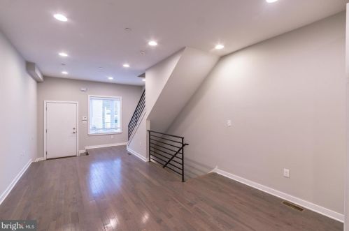 1203 Bucknell St, Philadelphia PA  19146-4120 exterior