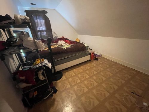 1964 Finn Pl, Milwaukee WI 53206-1338 exterior