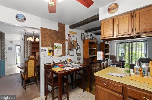 28 Providence Frg Rd, Limerick PA 19468-2929 exterior