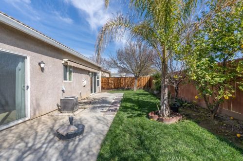 2994 La Vina Cir, Los Banos CA  93635-9497 exterior