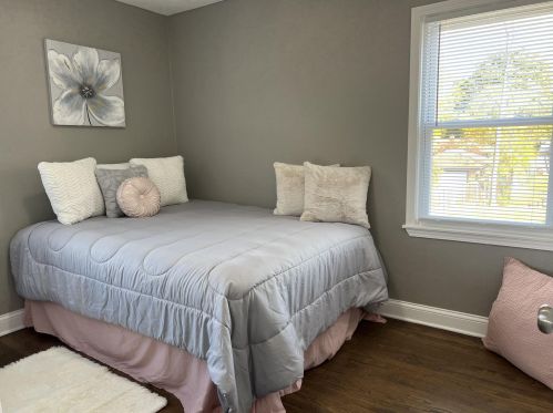 4156 72, Milwaukee WI 53220-2908 exterior