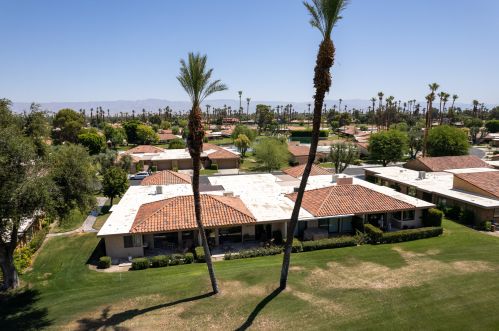 24 Palma Dr, Rancho Mirage CA  92270-3878 exterior